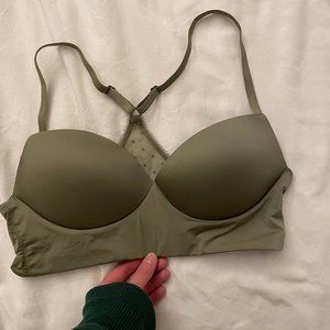 NEW Victorias Secret Wireless Bralette SUPER COMFY